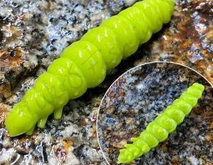 Gumená nástraha Larva 35mm 12ks Zelené jablko 027